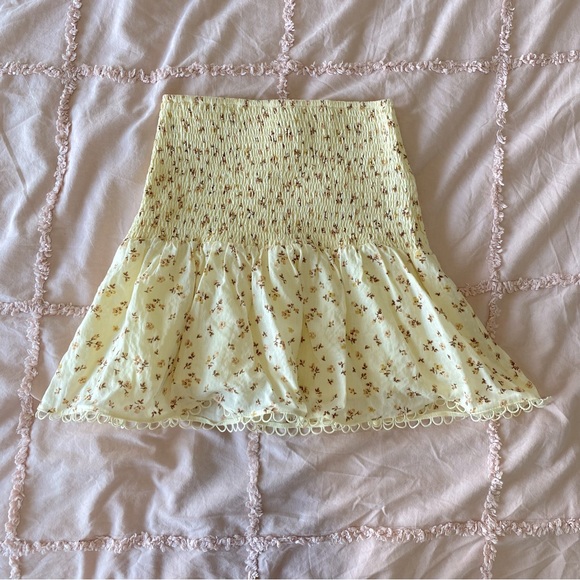 Ally Yellow Floral Set - Picture 6 of 6